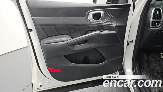 Kia Sorento 2020 — ფოტო 27/36