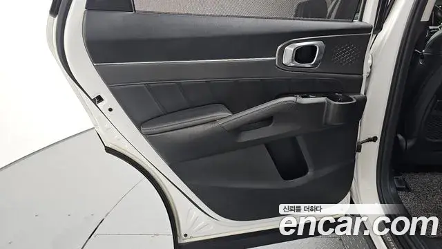Kia Sorento 2020 — ფოტო 34/36