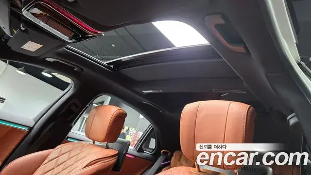 Mercedes-Benz S-Class 2022 — Photo 9/20