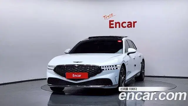 Genesis G90 2022 — Photo 21/42