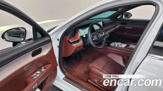 Genesis G90 2022 — Photo 33/42