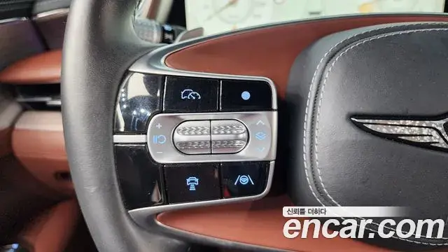 Genesis G90 2022 — Photo 41/42