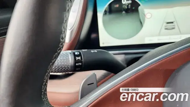Genesis G90 2022 — Photo 34/42