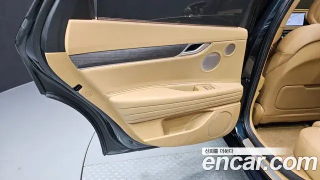 Genesis G80 2025 — ფოტო 31/35