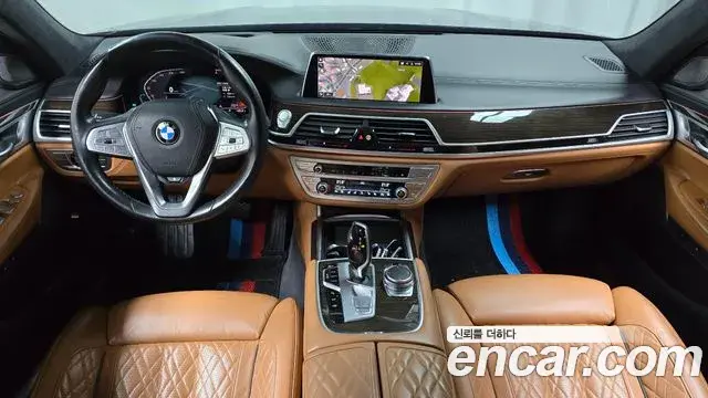 BMW 7 Series 2020 — Photo 7/20