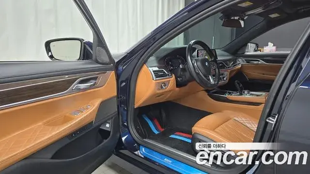 BMW 7 Series 2020 — Photo 10/20