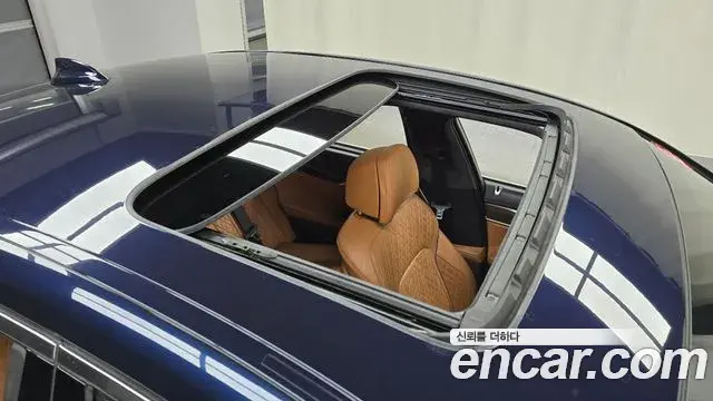 BMW 7 Series 2020 — Photo 18/20