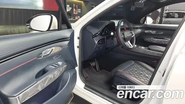 Genesis GV70 2021 — Photo 10/33