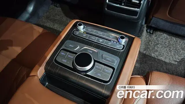 Kia The K9 2020 — Photo 19/20