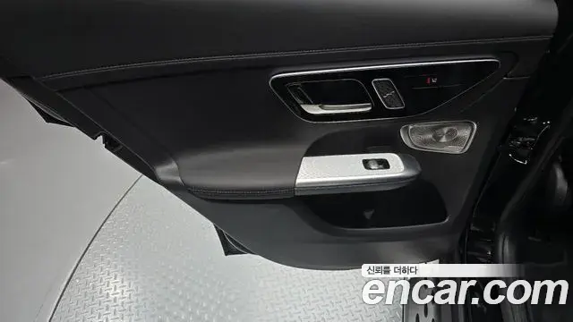 Mercedes-Benz GLC-Class 2025 — Şəkil 23/30