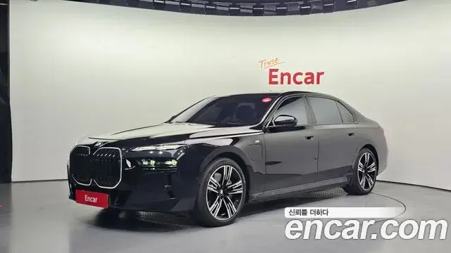 BMW 7 Series 2025 — ფოტო 11/20