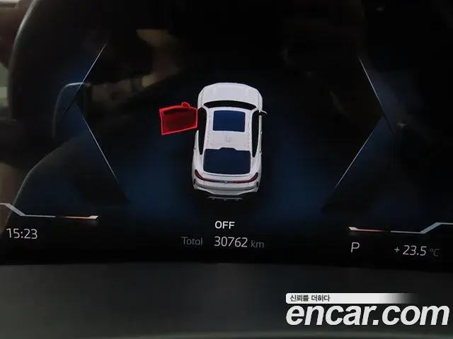 BMW X6 2023 — Photo 11/20