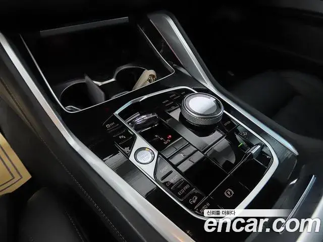BMW X6 2023 — Photo 17/20