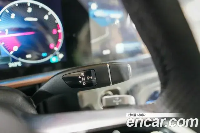 Mercedes-Benz G-Class 2026 — Şəkil 19/20