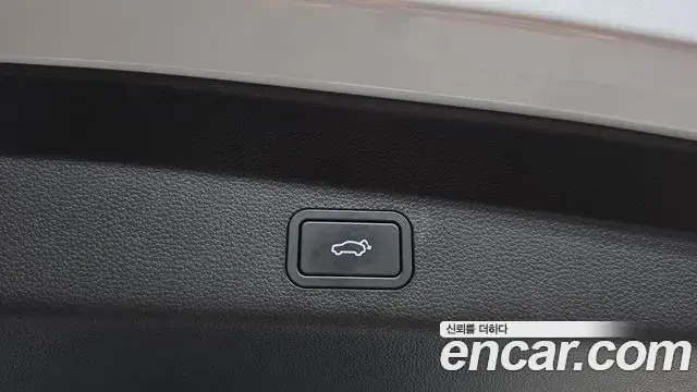 Renault Samsung Grand Koleos 2025 — Фото 17/20