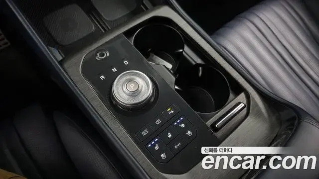 Kia K8 2025 — Photo 17/20