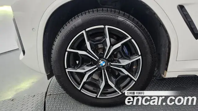 BMW X4 2022 — Şəkil 7/34