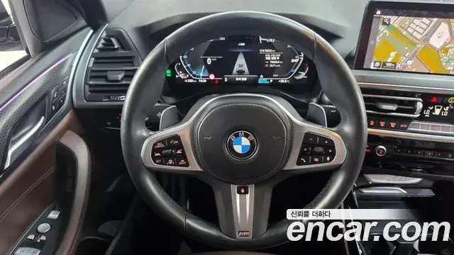 BMW X4 2022 — Şəkil 31/34
