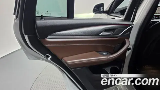 BMW X4 2022 — Şəkil 5/34