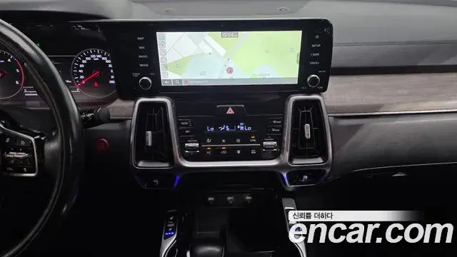 Kia Sorento 2020 — Фото 14/20