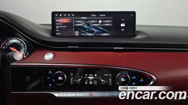 Genesis GV70 2021 — Photo 15/20