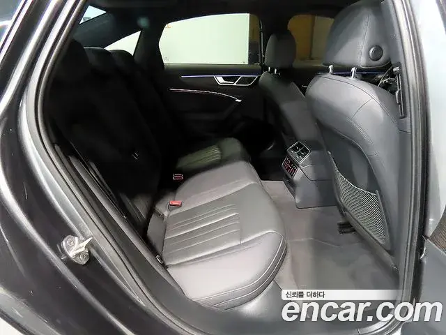 Audi A6 2021 — ფოტო 11/20