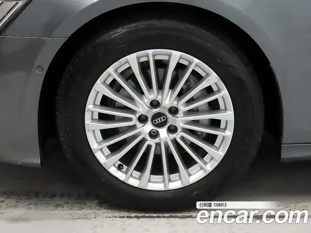 Audi A6 2021 — ფოტო 10/20
