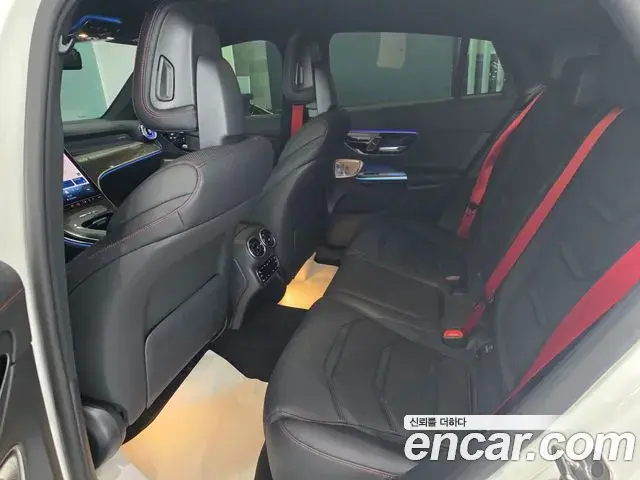 Mercedes-Benz GLC-Class 2025 — Photo 17/20