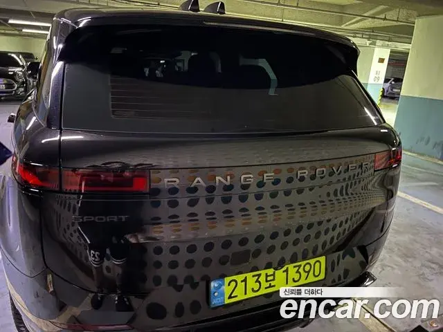 Land Rover Range Rover Sport 2024 — Şəkil 9/16