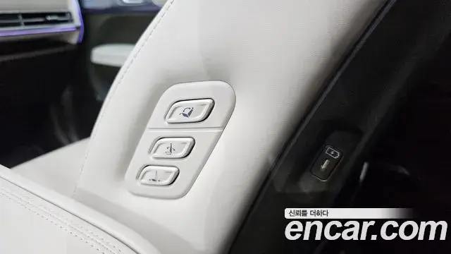 Hyundai Santa Fe 2024 — Şəkil 29/37