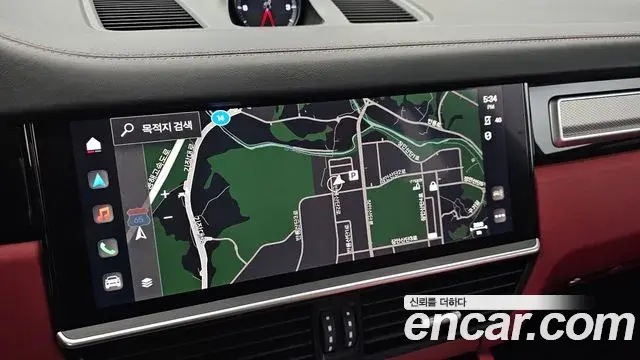 Porsche Cayenne 2023 — Photo 22/38
