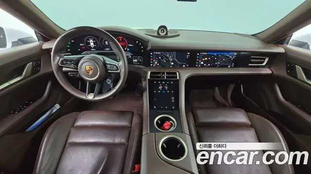 Porsche Taycan 2021 — Şəkil 17/36