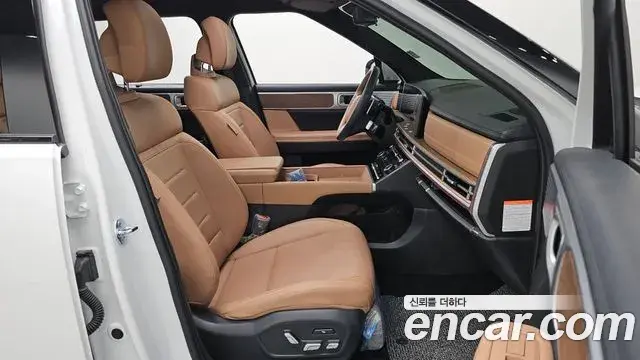 Hyundai Santa Fe 2025 — ფოტო 23/38
