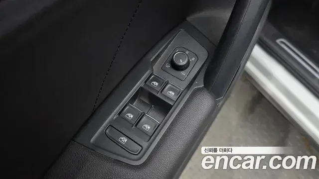 Volkswagen Tiguan 2022 — Photo 4/20