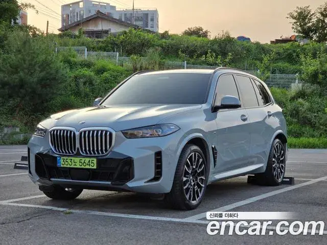 BMW X5 2025 — Photo 1/20