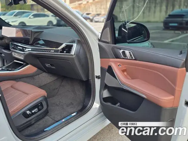 BMW X5 2025 — Photo 19/20