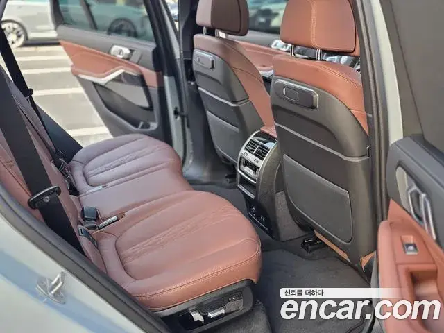 BMW X5 2025 — Photo 10/20