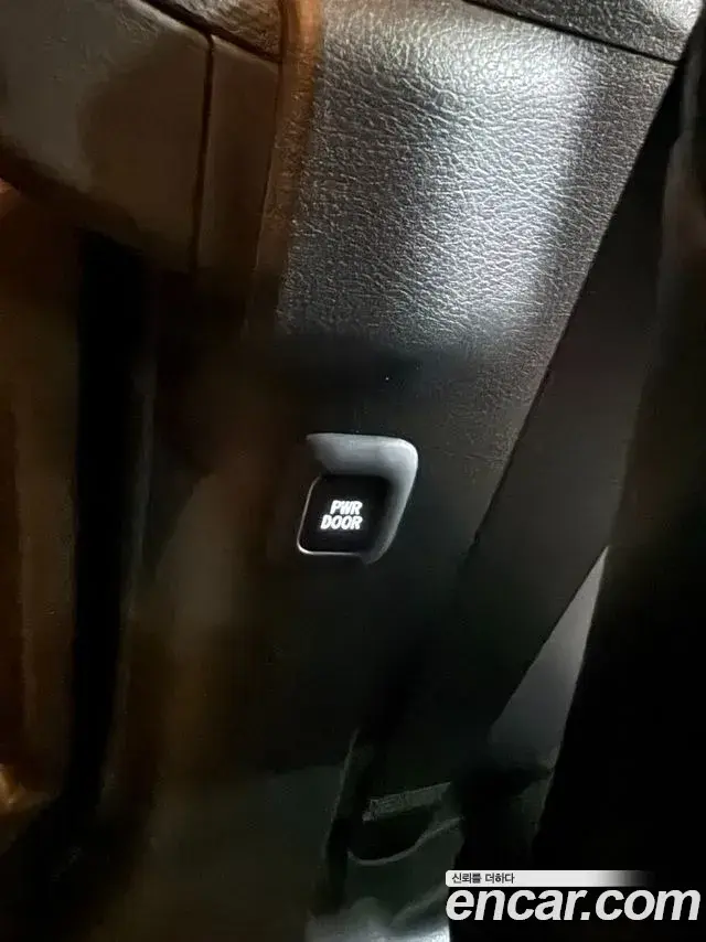 Toyota Sienna 2025 — Photo 5/20