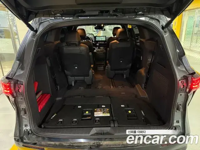 Toyota Sienna 2025 — Photo 9/20