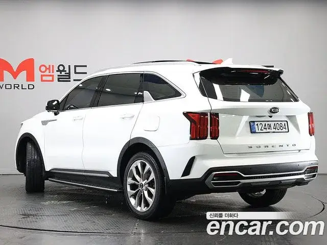 Kia Sorento 2020 — Фото 3/20