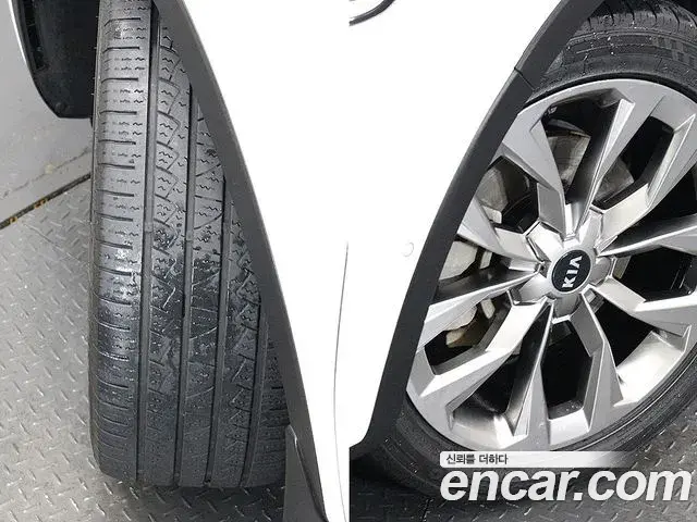 Kia Sorento 2020 — Фото 20/20