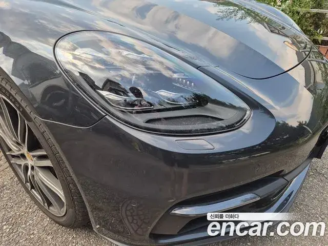 Porsche Panamera 2018 — ფოტო 11/19