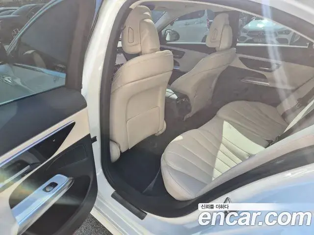 Mercedes-Benz E-Class 2025 — ფოტო 7/20