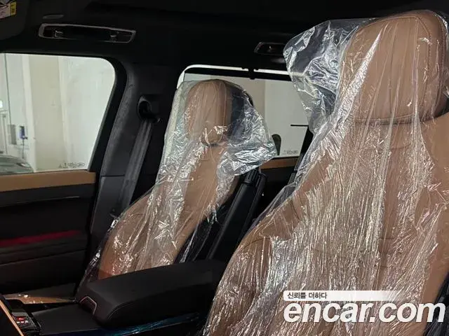 Land Rover Range Rover Sport 2026 — Photo 11/14