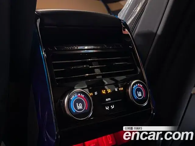 Land Rover Range Rover Sport 2026 — Photo 14/14