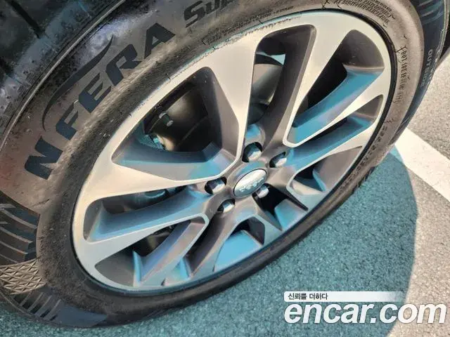 Jeep Grand Cherokee 2018 — Photo 13/18
