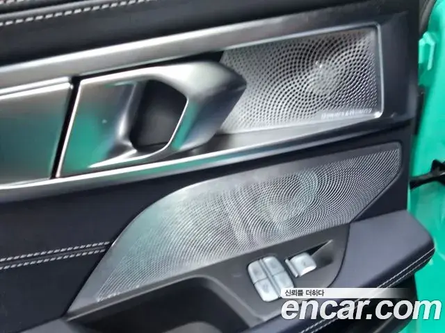 BMW 8 Series 2024 — Şəkil 13/14