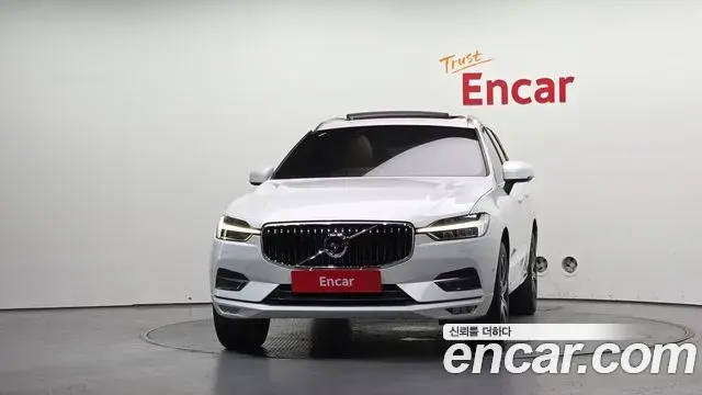 Volvo XC60 2018 — Şəkil 8/20