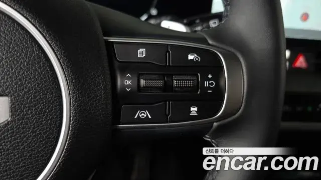 Kia Sportage 2024 — Фото 15/20
