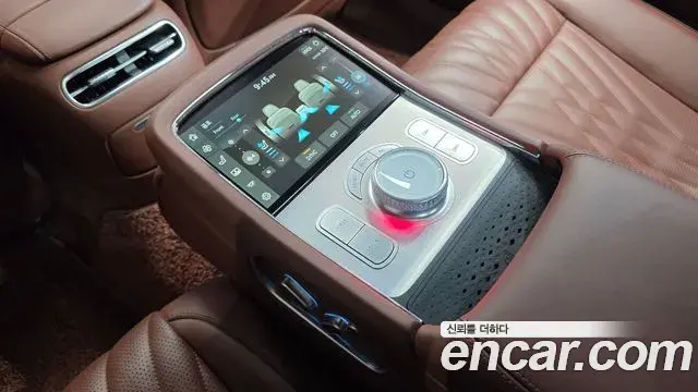 Genesis G90 2023 — ფოტო 12/20